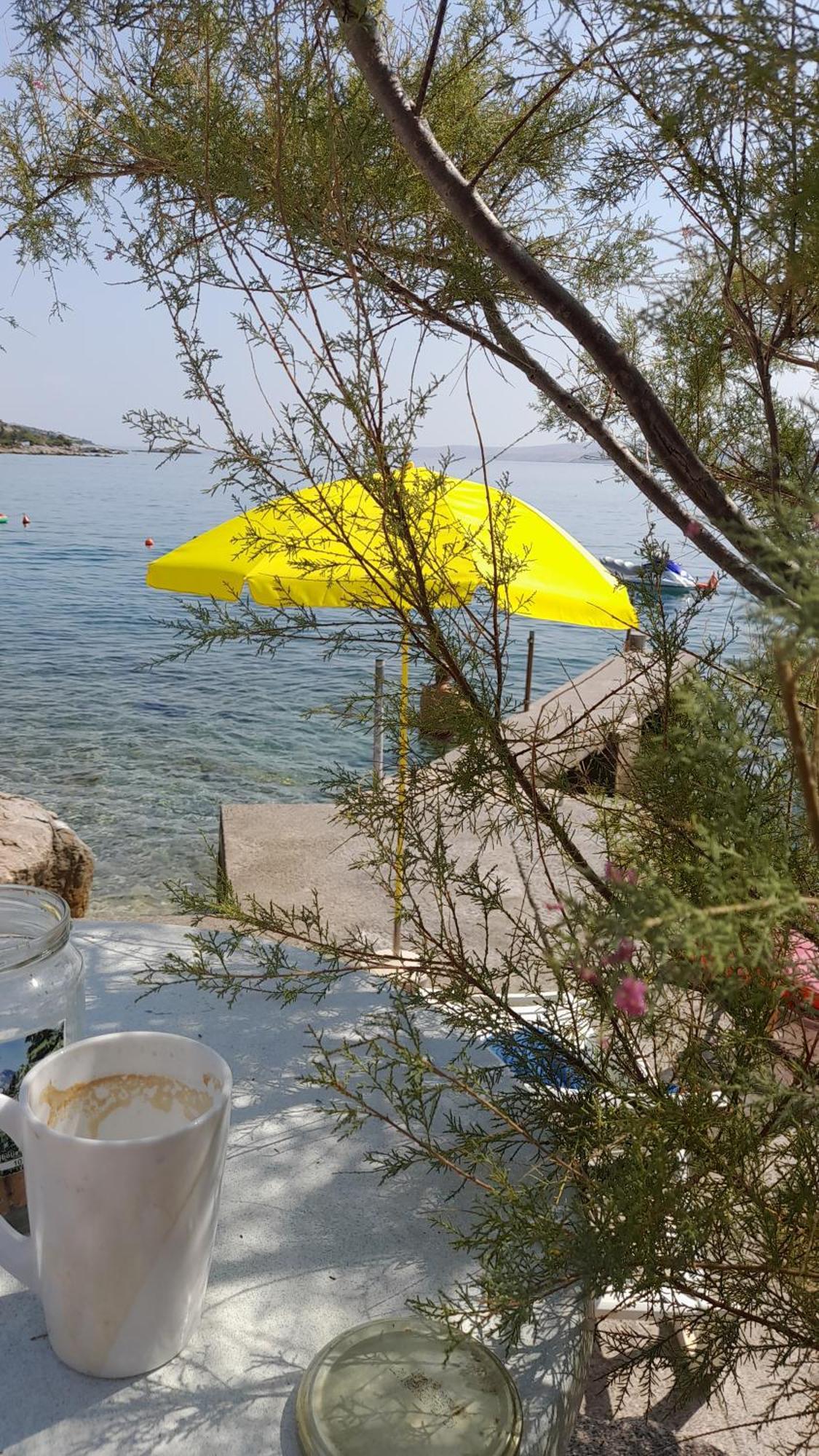 Apartmani Ivankovic Karlobag Rom bilde